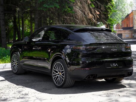 2022 Porsche Cayenne Coupé III, чёрный, 14095000 рублей, вид 4