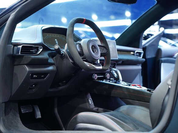2025 Lotus Emira Turbo SE, синий, 15990023 рублей - вид 15