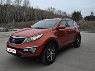 2013 Kia Sportage III, оранжевый, 1750000 рублей, вид 2