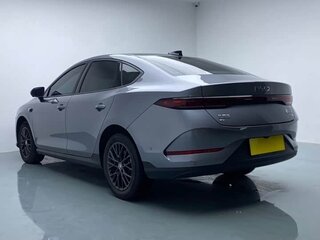 2025 BYD Qin Plus EV 420 I Рестайлинг, серый, 1710000 рублей, вид 4