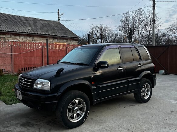 2003 Suzuki Escudo II, чёрный, 830000 рублей