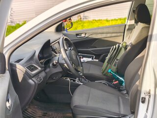 2019 Hyundai Solaris II, белый, 1070000 рублей, вид 5
