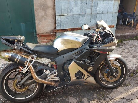 2003 Yamaha YZF-R6, серебристый, 415000 рублей, вид 5