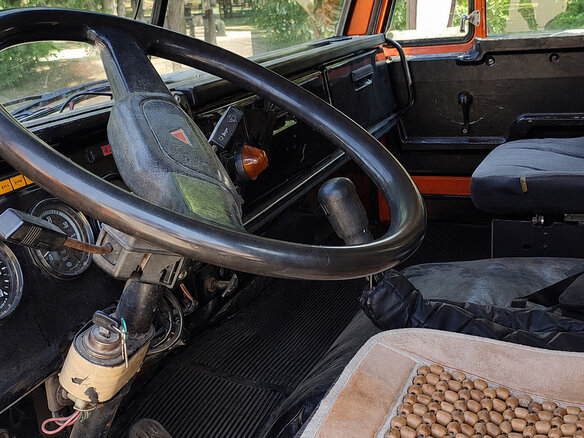 2002 КамАЗ 53215, оранжевый, 2650000 рублей - вид 10