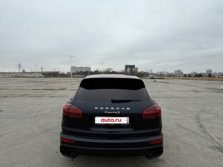 2014 Porsche Cayenne S II Рестайлинг (958), синий, 4000000 рублей, вид 5