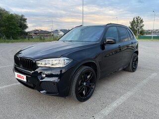 2018 BMW X5 40d III (F15), чёрный, 4600000 рублей, вид 4