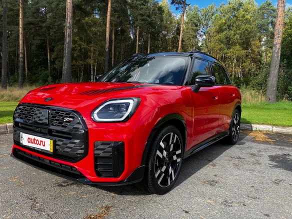 2025 Mini Countryman C III, красный, 5950000 рублей - вид 1