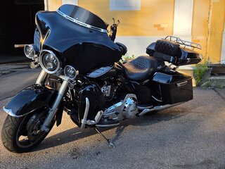 2011 Harley-Davidson Street Glide, чёрный, 1150000 рублей, вид 1