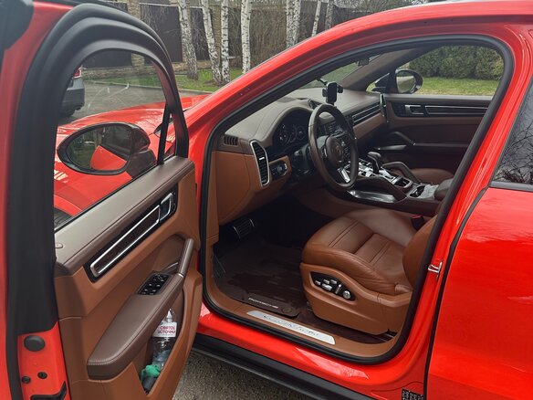 2019 Porsche Cayenne Turbo Coupé III, оранжевый, 8090000 рублей - вид 6