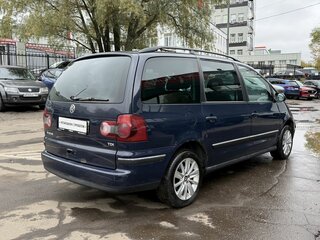 2009 Volkswagen Sharan I Рестайлинг 2, синий, 650000 рублей, вид 5