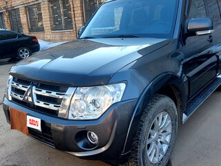 2012 Mitsubishi Pajero IV Рестайлинг 1, серый, 2170000 рублей, вид 1