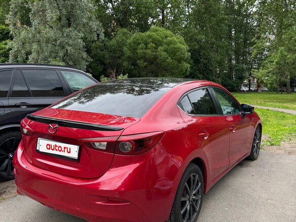 2013 Mazda 3 III (BM), красный, 1100000 рублей - вид 3