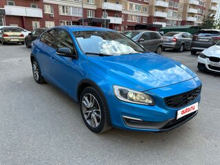 2016 Volvo S60 II Рестайлинг, синий, 2300000 рублей, вид 4