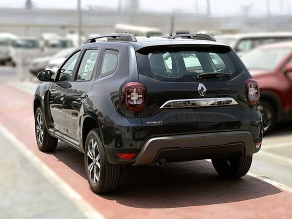2026 Renault Duster II, чёрный - вид 3