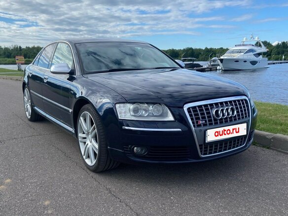 2006 Audi S8 II (D3), синий - вид 2