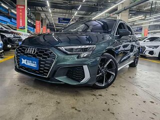 2022 Audi A3 Sportback 35 TFSI IV (8Y), серый, 1935111 рублей, вид 1