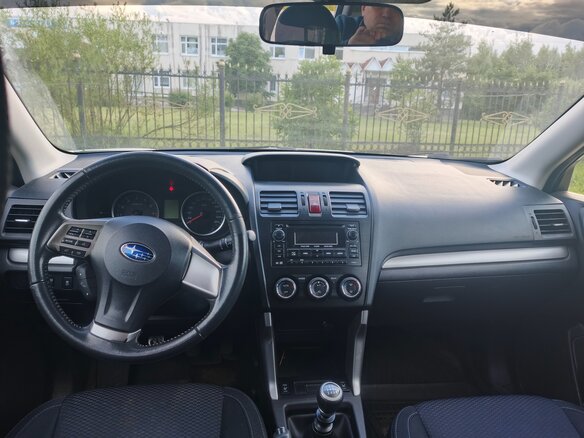 2014 Subaru Forester IV, белый, 1550000 рублей - вид 5