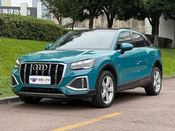 2022 Audi Q2 L 35 TFSI I Рестайлинг, голубой, 1710000 рублей