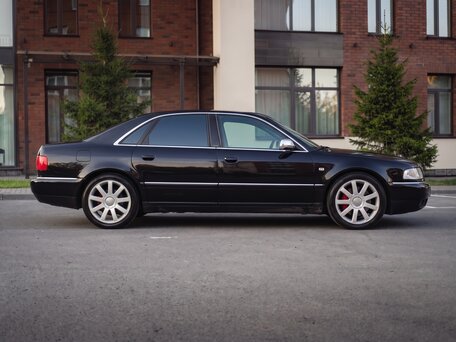 2001 Audi A8 I (D2) Рестайлинг, чёрный, 1050000 рублей, вид 2