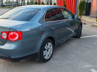 2007 Volkswagen Jetta V, серый, 325000 рублей, вид 4