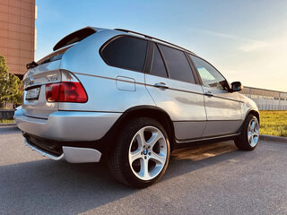 2004 BMW X5 3.0i I (E53) Рестайлинг, серебристый, 1750000 рублей, вид 1