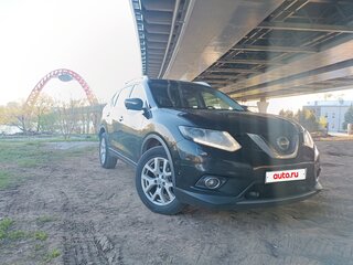2015 Nissan X-Trail III, чёрный, 1560000 рублей, вид 1