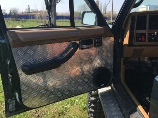 1992 Jeep Cherokee II (XJ), зелёный, 1150000 рублей - вид 15