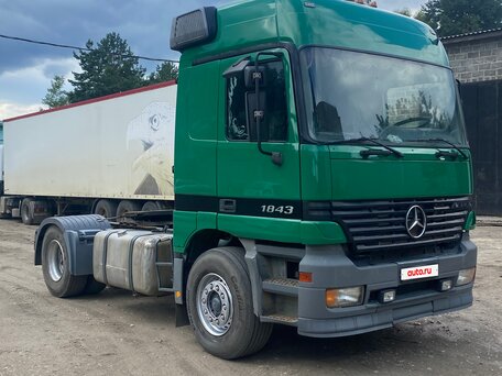 2003 Mercedes-Benz Actros, зелёный, 1300000 рублей, вид 3