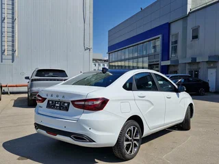 2023 Lada (ВАЗ) Vesta I Рестайлинг (NG), белый, 1196000 рублей, вид 3