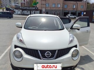 2010 Nissan Juke I, белый, 750000 рублей, вид 1
