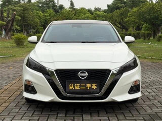 2022 Nissan Altima VI (L34), белый, 1653000 рублей, вид 2