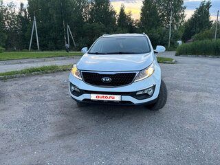 2014 Kia Sportage III Рестайлинг, белый, 1230000 рублей, вид 1