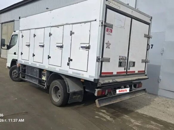 2011 Fuso (Mitsubishi) Canter, белый, 1600000 рублей - вид 3
