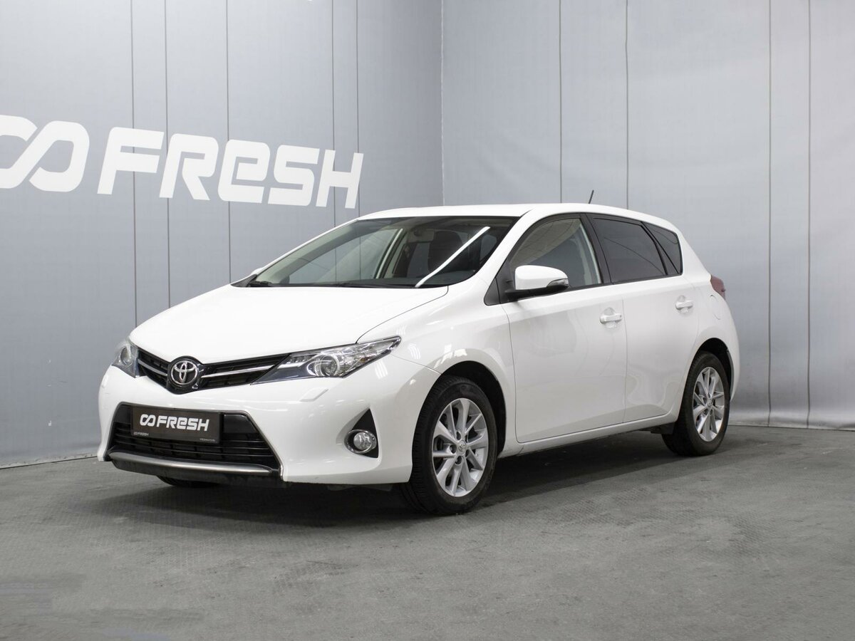 Открыть фотографии: Toyota Auris II