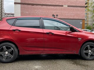 2012 Hyundai Solaris I, красный, 680000 рублей, вид 4