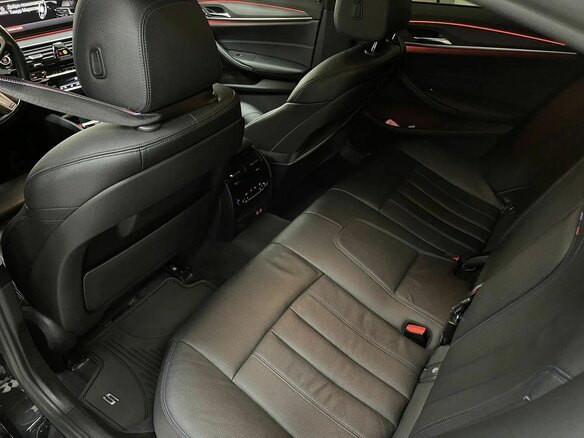 2021 BMW 5 серии 530d xDrive VII (G30/G31/G38) Рестайлинг, чёрный, 4600000 рублей - вид 27