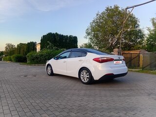 2015 Kia Cerato III, белый, 650000 рублей, вид 4