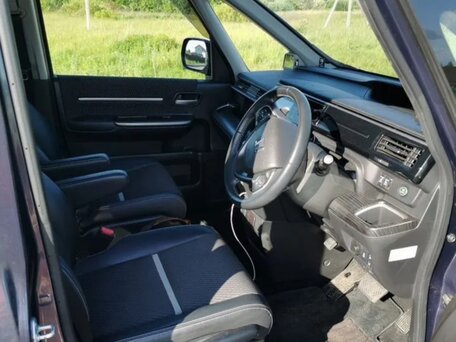 2015 Honda Stepwgn Spada V, фиолетовый, 1670000 рублей, вид 5