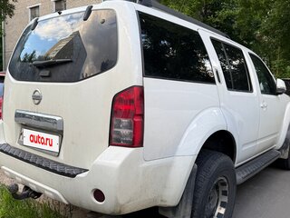 2012 Nissan Pathfinder III Рестайлинг, белый, 2200000 рублей, вид 3