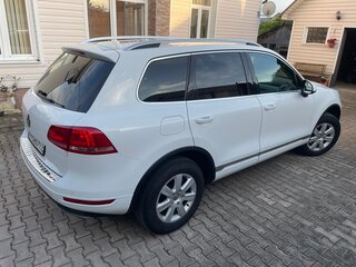 2014 Volkswagen Touareg II, белый, 2250000 рублей, вид 5