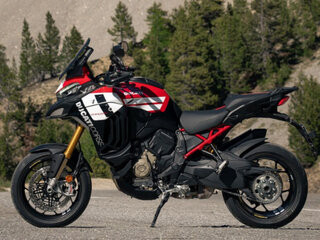 2026 Ducati Multistrada V4, красный, 3745000 рублей, вид 4