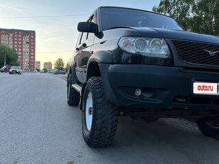 2010 УАЗ Патриот 3163 I, чёрный, 650000 рублей, вид 3