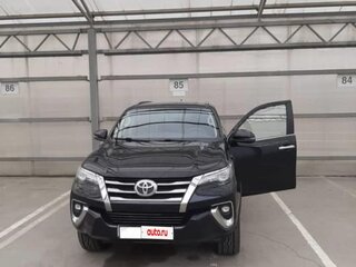 2017 Toyota Fortuner II, чёрный, 3600000 рублей, вид 1