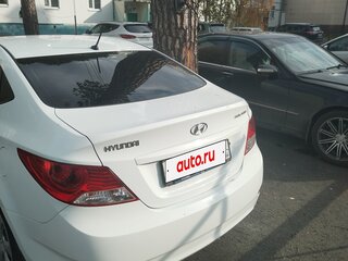 2011 Hyundai Solaris I, белый, 780000 рублей, вид 3