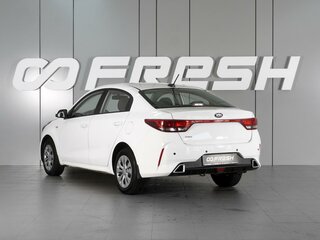 2021 Kia Rio IV Рестайлинг, белый, 1490000 рублей, вид 2