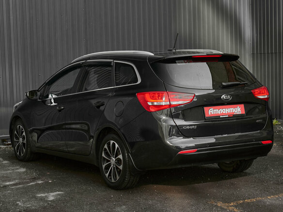 2016 Kia Ceed II Рестайлинг, чёрный, 1350000 рублей - вид 6