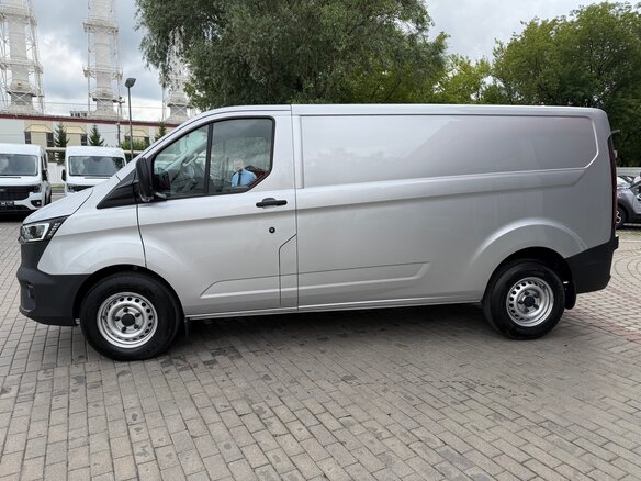 2026 Ford Transit Custom, серебристый, 5445000 рублей - вид 4