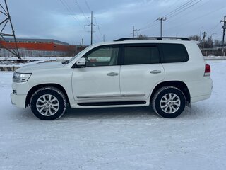 2016 Toyota Land Cruiser 200 Series Рестайлинг 2, белый, 5350000 рублей, вид 5
