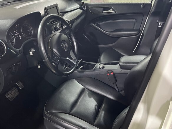2012 Mercedes-Benz B-Класс 200 II (W246), белый, 700000 рублей - вид 6