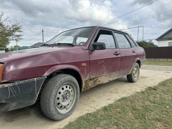 1997 Lada (ВАЗ) 21099, красный, 60000 рублей